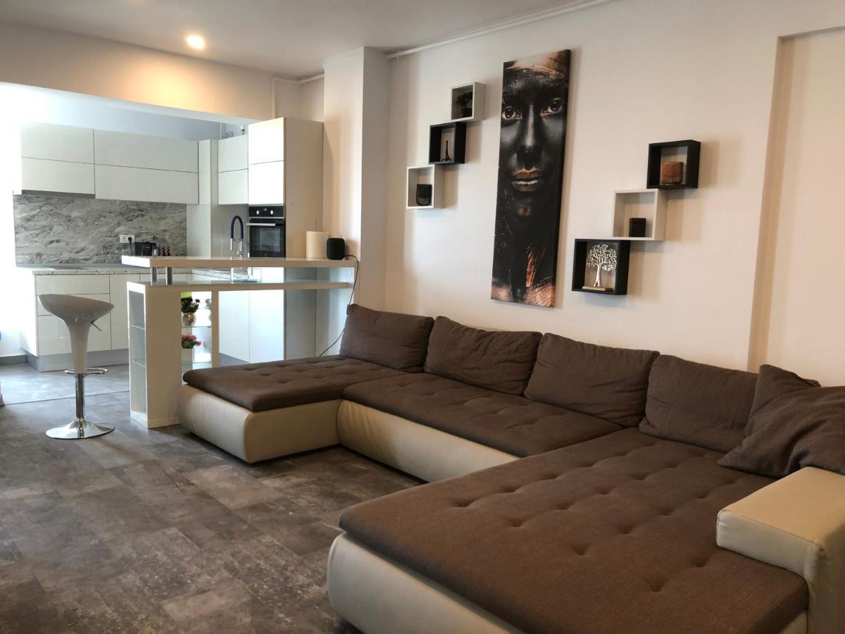 Luxury Westpark 2 Residence Lake View W6 Bucureşti Eksteriør bilde