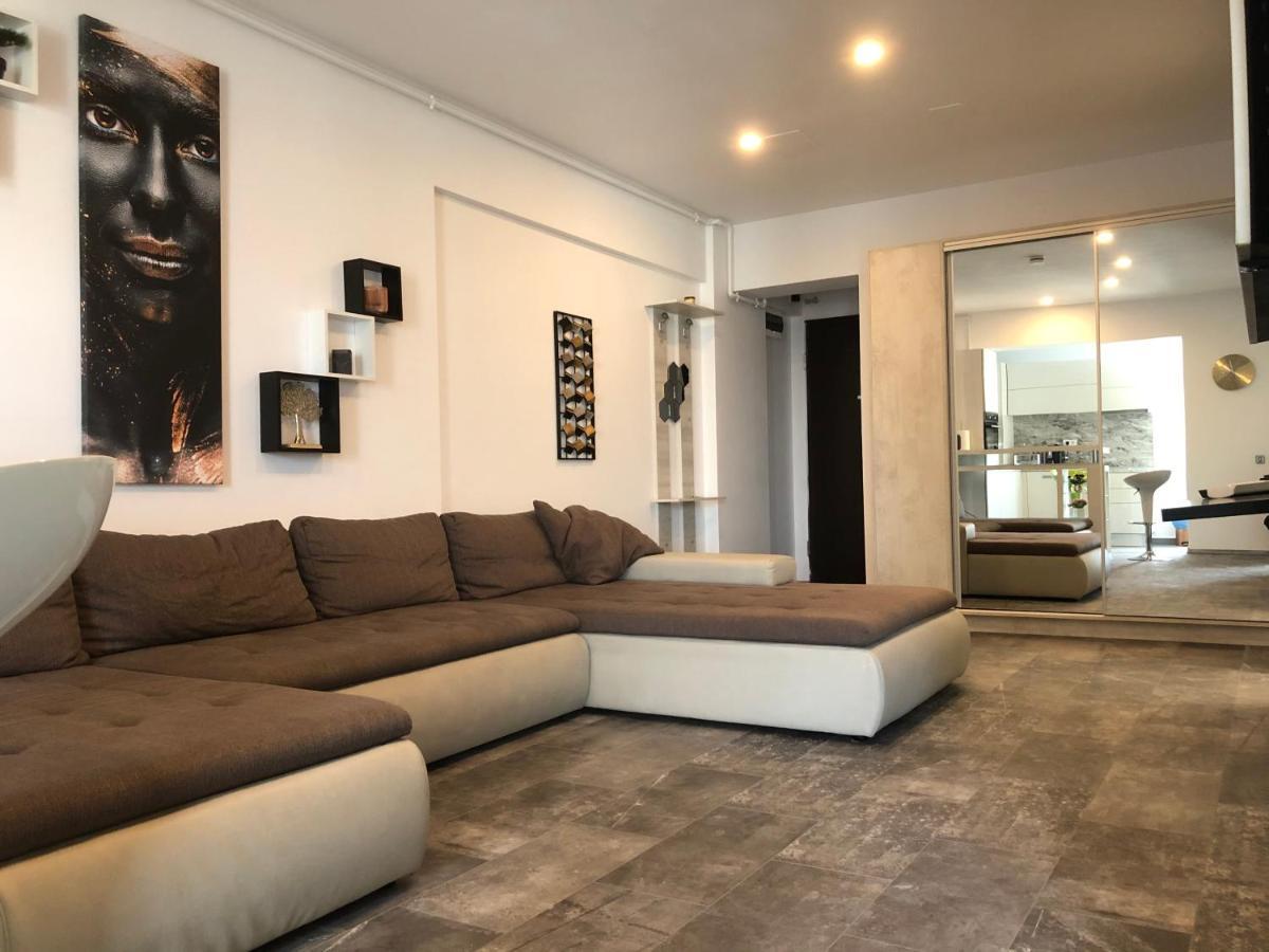 Luxury Westpark 2 Residence Lake View W6 Bucureşti Eksteriør bilde