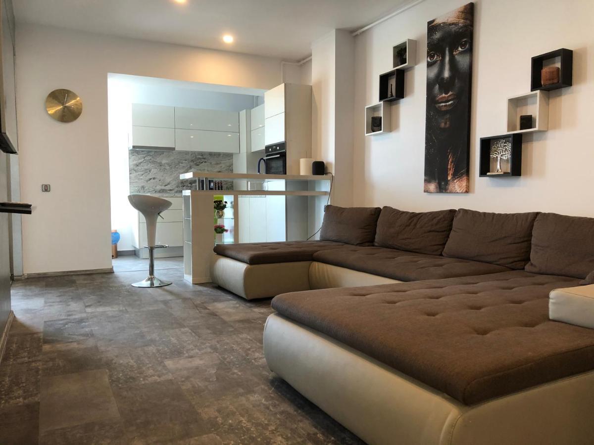 Luxury Westpark 2 Residence Lake View W6 Bucureşti Eksteriør bilde