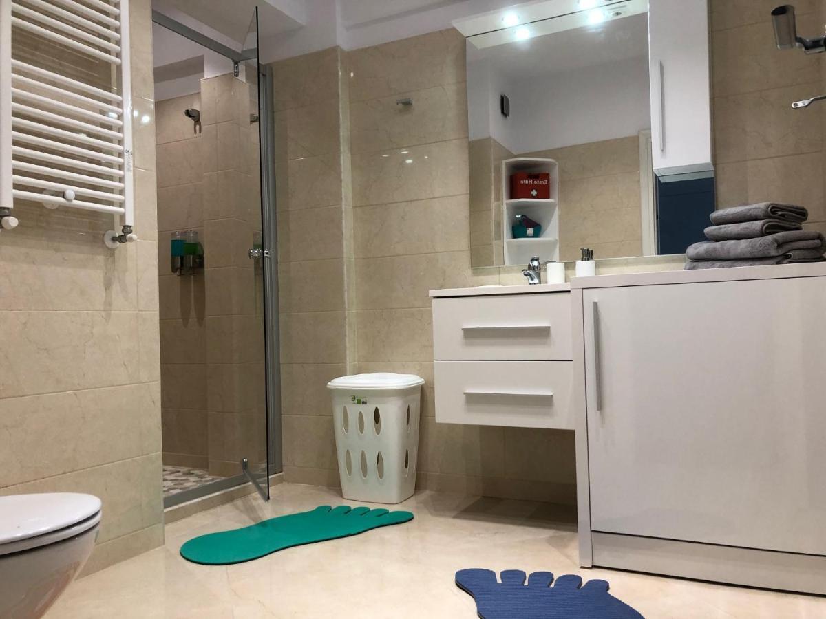 Luxury Westpark 2 Residence Lake View W6 Bucureşti Eksteriør bilde
