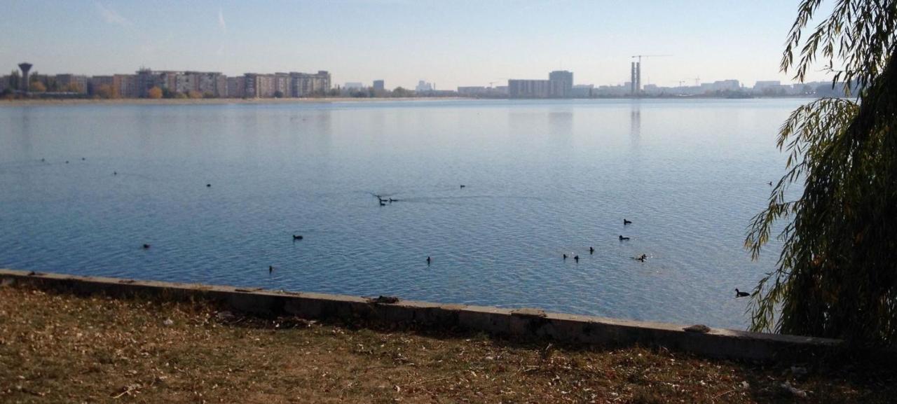Luxury Westpark 2 Residence Lake View W6 Bucureşti Eksteriør bilde